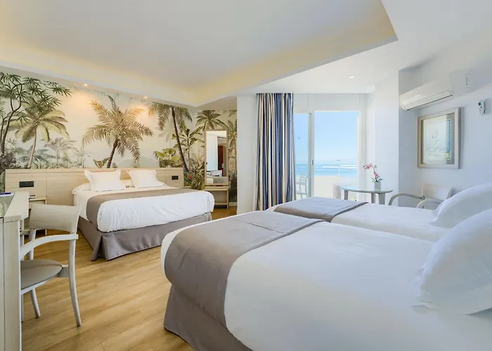 Hotel Puerto Bahia & Spa