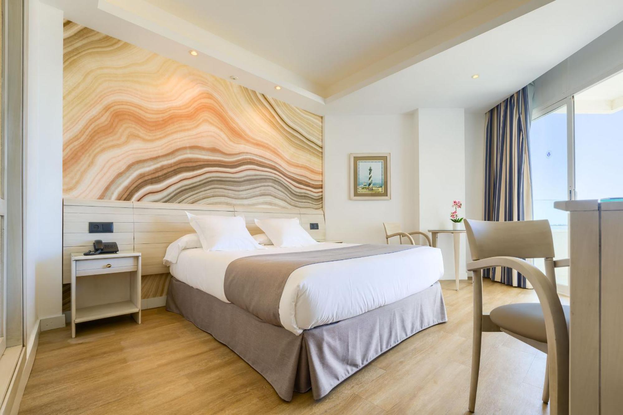 Hotel Puerto Bahia &